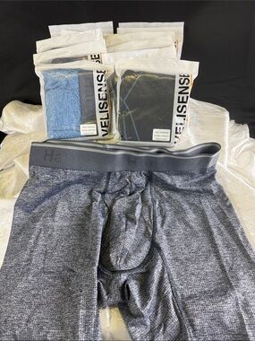Hanes Men’s velisense mixed colored large Boxer Briefs with Elastic Waistband